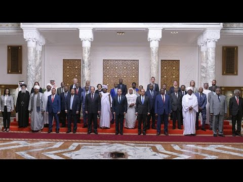 الرئيس عبد الفتاح السيسي يستقبل وفدًا سودانيًا من المشاركين بمؤتمر القوى السياسية والمدنية السودانية lyteCache.php?origThumbUrl=https%3A%2F%2Fi.ytimg.com%2Fvi%2F0VbHu8LzMtA%2F0