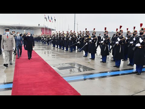 الرئيس عبد الفتاح السيسي يغادر الجمهورية الفرنسية متوجهًا إلى أرض الوطن lyteCache.php?origThumbUrl=https%3A%2F%2Fi.ytimg.com%2Fvi%2F89eFtOCRr Q%2F0