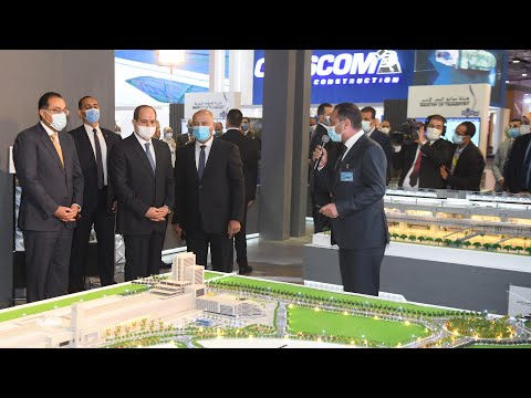 السيد الرئيس يتفقد معرض ومؤتمر النقل الذكي واللوجيستيات والتحول للنقل الأخضر
