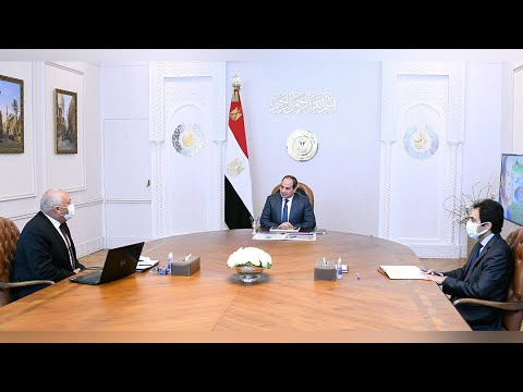 الرئيس عبد الفتاح السيسي يجتمع مع محافظ الوادي الجديد lyteCache.php?origThumbUrl=https%3A%2F%2Fi.ytimg.com%2Fvi%2FQEoobf 3KfI%2F0