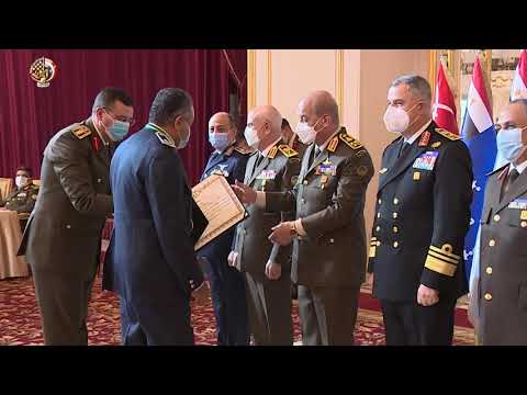 حفل السادة المكرمين الذين انتهت خدمتهم بالقوات المسلحة إعتبارًا من يناير 2021 lyteCache.php?origThumbUrl=https%3A%2F%2Fi.ytimg.com%2Fvi%2FYM5JZsUMbBk%2F0