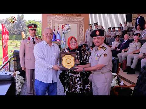 الفريق أول عبد المجيد صقر يشهد حفل تخرج الدفعة (168) من كلية الضباط الإحتياط lyteCache.php?origThumbUrl=https%3A%2F%2Fi.ytimg.com%2Fvi%2F wXqBrC0TDg%2F0