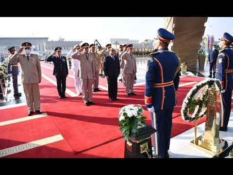 الرئيس عبد الفتاح السيسي يضع إكليل من الزهور على النصب التذكاري لشهداء القوات المسلحة lyteCache.php?origThumbUrl=https%3A%2F%2Fi.ytimg.com%2Fvi%2FeF3OmTzqGPM%2F0