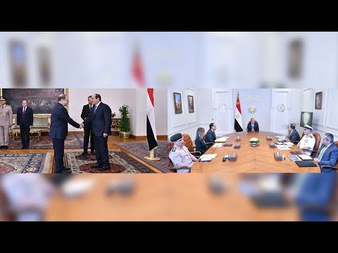 السيد الرئيس يشهد حلف اليمين للنائب العام الجديد ويتابع موقف عدد من مشروعات العاصمة الإدارية lyteCache.php?origThumbUrl=https%3A%2F%2Fi.ytimg.com%2Fvi%2Ff7EMRXd R 4%2F0