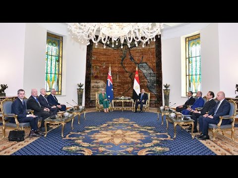 الرئيس عبد الفتاح السيسي يستقبل الحاكم العام لكومنولث أستراليا بقصر الاتحادية lyteCache.php?origThumbUrl=https%3A%2F%2Fi.ytimg.com%2Fvi%2FfGfVvWNLUaU%2F0