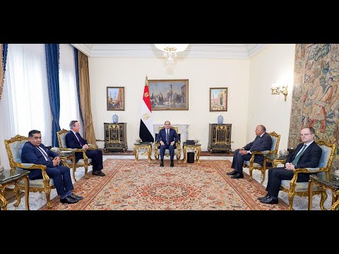 السيد الرئيس يستقبل وزير خارجية المملكة المتحدة و يطلع على تطورات عدد من المشروعات القومية lyteCache.php?origThumbUrl=https%3A%2F%2Fi.ytimg.com%2Fvi%2FpB6 j1OPSoc%2F0