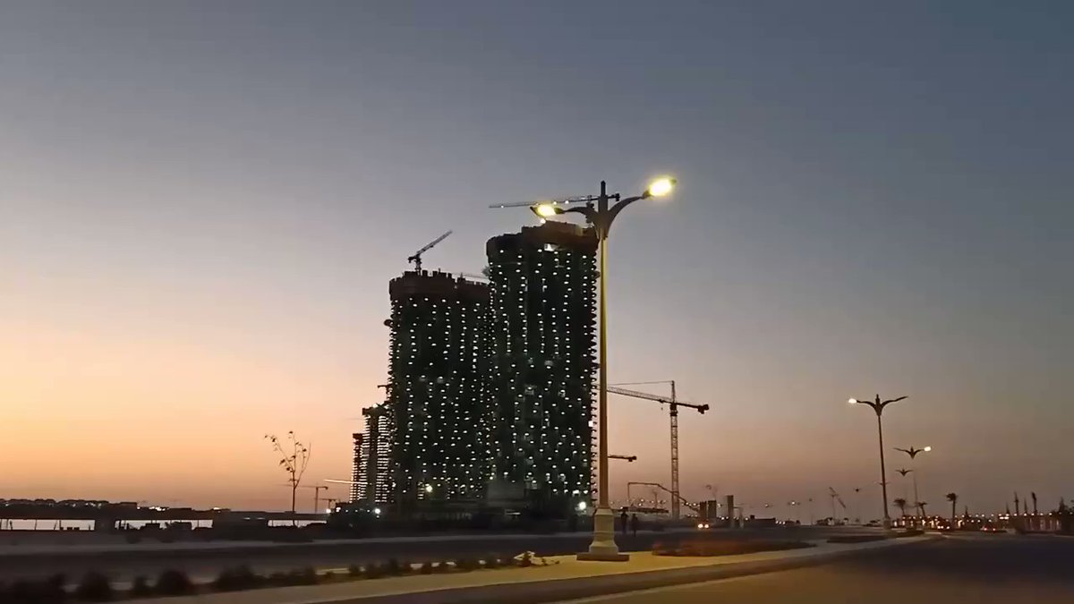 جولة بمنطقة الأبراج الشاطئية بمدينة العلمين الجديدة New Alamein City towers 6OWcLx8TRhD1Xa z