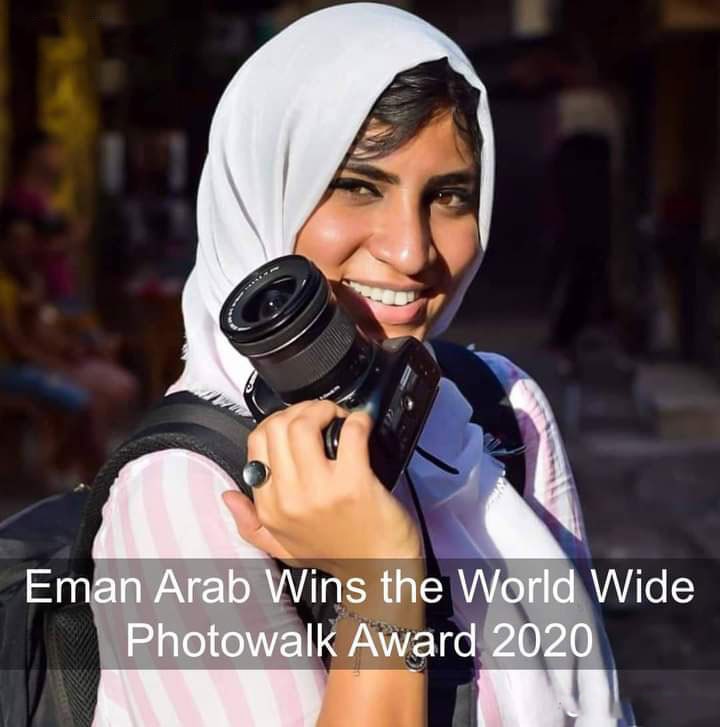 فازت المصورة المصرية "إيمان عرب" بمسابقة التصوير العالمية "Worldwide PhotoWalk" والتي يشارك فيها آلاف المصورين سنويا EkzePsFXYAUQjns