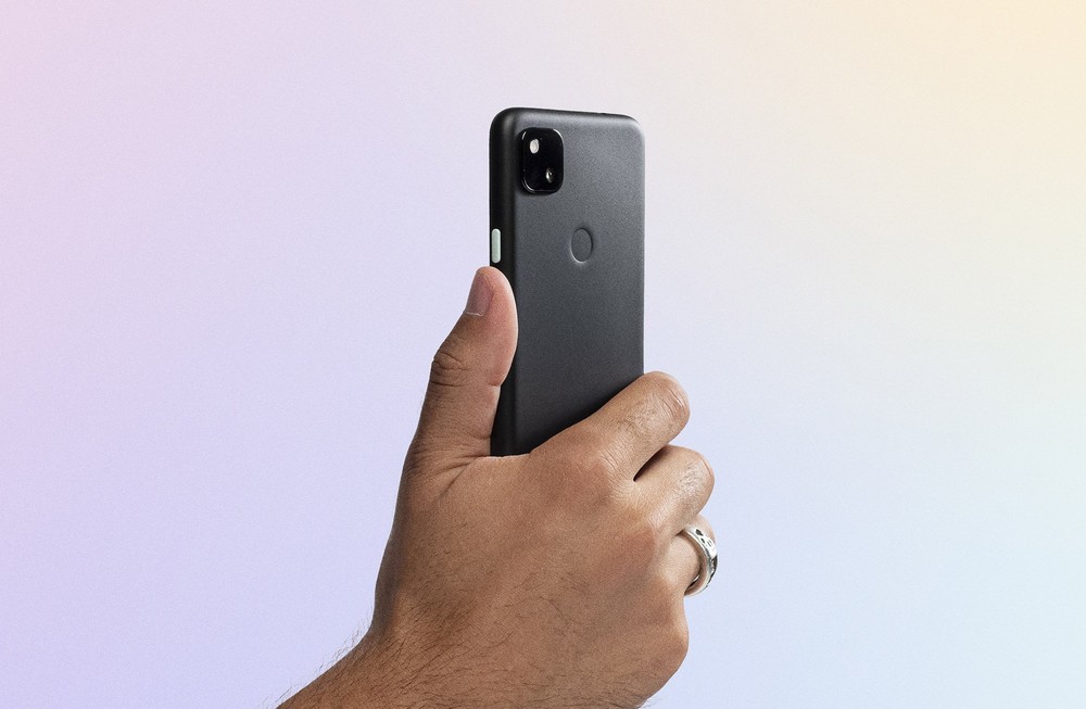 هواتف Google Pixel الجديدة ستلتقط صور السلفي من دون الروتوشات التجميلية Google Pixel 4a 1