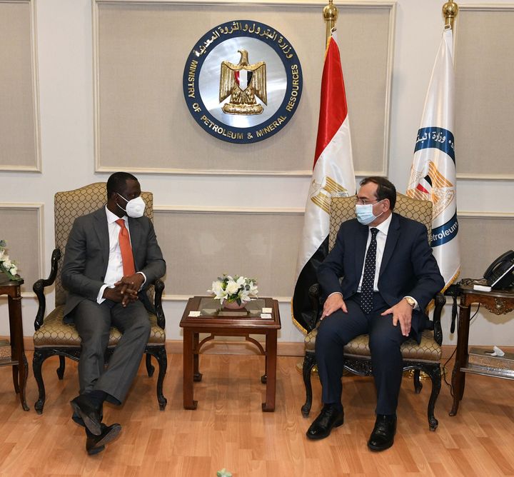 استقبال وزير البترول والثروة المعدنية لوزير التعدين النيجيرى استقبل المهندس طارق الملا وزير البترول 27991
