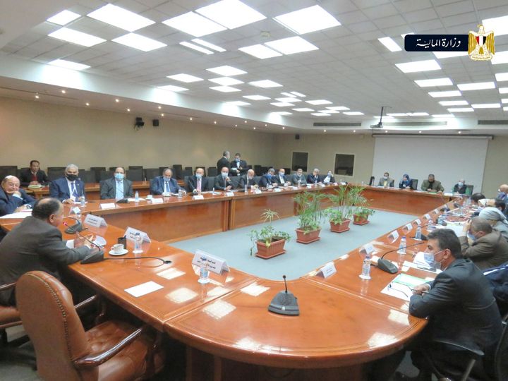 وزير المالية اجتماع مع ممثلي جمعية رجال الاعمال المصريين 38662