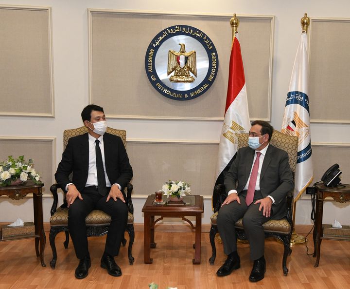 مباحثات مصرية كورية في مجال البترول والغاز عقد المهندس طارق الملا وزير البترول والثروة المعدنية جلسة 65979