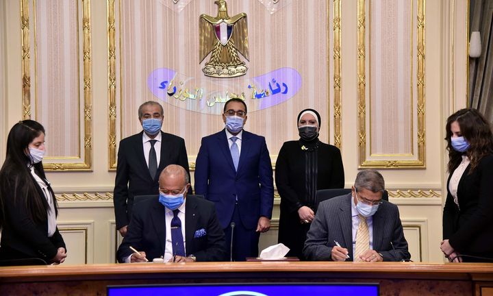 رئيس الوزراء يشهد توقيع بروتوكول تعاون بين جهاز تنمية التجارة الداخلية والاتحاد العام للغرف التجارية 73113