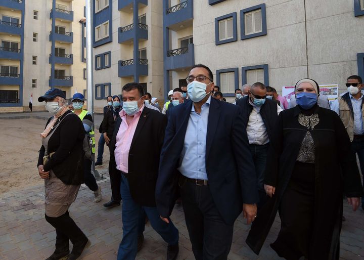 رئيس الوزراء يتفقد مشروع الإسكان الاجتماعي ببور فؤاد تفقد الدكتور مصطفى مدبولي، رئيس مجلس الوزراء، مشروع 79303