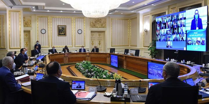 وزيرة الصحة تعرض تقريرا أمام مجلس الوزراء حول الموقف الراهن لفيروس كورونا المستجد في مصر 90602