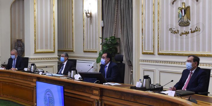 رئيس الوزراء يتابع أعمال تطوير محور المحمودية بمحافظة البحيرة الاتفاق على استغلال بعض أراضي الأوقاف 92116