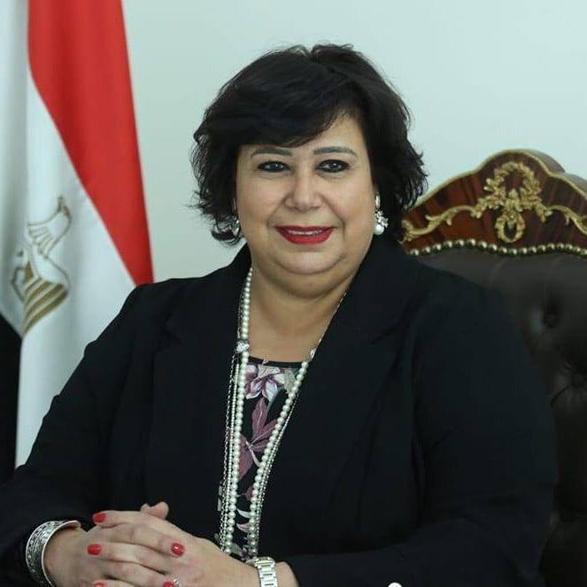 عبد الدايم تتابع فعاليات القوافل الثقافية بوديان سيناء وزيرة الثقافة: قوافل الوديان تستكمل مشروع أهل مصر 94069
