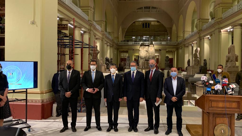 المتحف المصري افتتاح المعرض المؤقت الذى ينظمه المتحف المصرى تحت عنوانالخبيئة كنوز مخفية بمناسبة ذكرى EnGEC6PXUAAVmh6