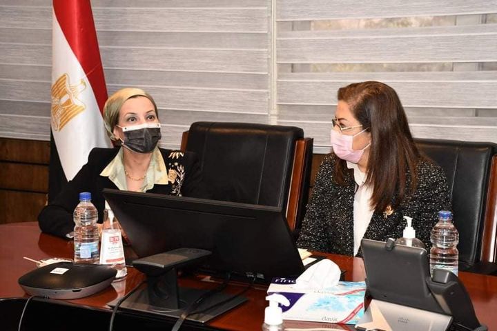 وزيرتا البيئة و التخطيط والتنمية الاقتصادية تبحثان أوجه الاستثمار في المحميات الطبيعية 68779