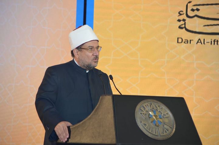 كلمة وزير الأوقاف في مؤتمر الأعمال الختامية لدار الإفتاء المصرية وزير الأوقاف : حاجة الناس إلى الإفتاء 94626