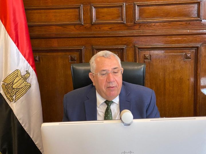 وزراء الزراعة والري والصناعة يبحثون آليات توفير مستلزمات منظومة تحديث الري من الصناعة الوطنية 49592