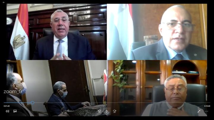 وزيرا الزراعة والري يناقشان موقف المشروعات المشتركة بين الوزارتين - التوسع في أعمال المشروع القومى لتأهيل 99947