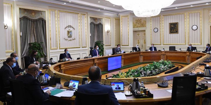 خلال اجتماع مجلس الوزراء اليوم: رئيس الوزراء يُكلف بتشكيل لجنة من الوزارات المعنية لتيسير إجراءات التسجيل 18208