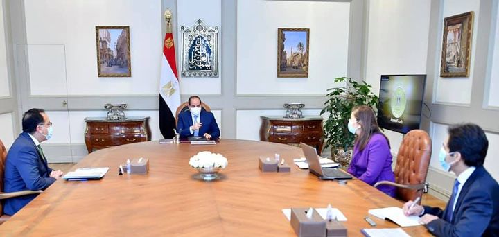 السيد الرئيس يوجه بتطوير برامج بناء القدرات للعاملين بالجهاز الإداري للدولة، بدءاً من إعداد برامج تدريبية 78415