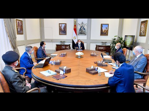 الرئيس عبد الفتاح السيسي يتابع أداء ونشاط هيئة قناة السويس hqdefau 163