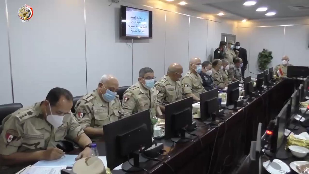 عاد إلى أرض الوطن الفريق / محمد فريد رئيس أركان حرب القوات المسلحة عقب إنتهاء زيارته لدولة السودان الشقيق، 2Owvsy9j5FzEriRX
