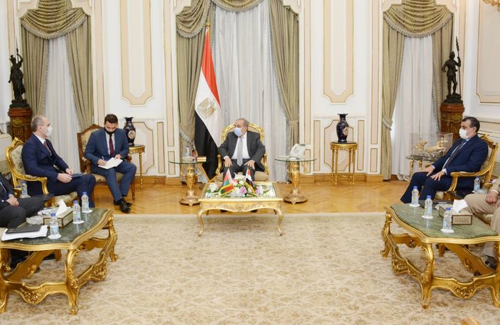 وزير الدولة للإنتاج الحربي يبحث مع سفير بيلاروسيا موضوعات التعاون المشترك استقبل المهندس/ محمد أحمد مرسي 37161
