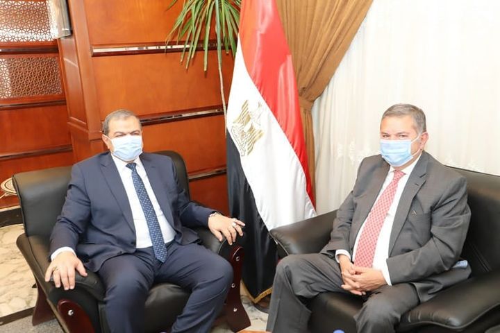 وزيرا القوى العاملة وقطاع الأعمال العام يبحثان بعض الملفات المشتركة التقى وزير القوى العاملة محمد سعفان، 54275