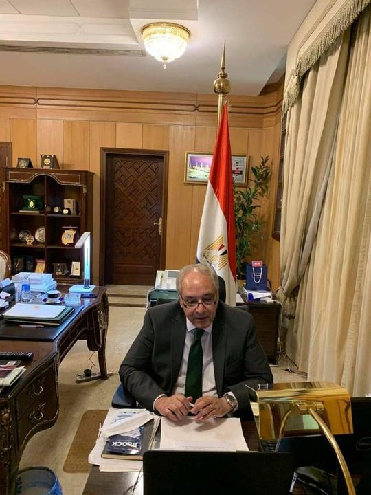 السفير المصري لدى الجمهورية اليمنية يؤكد على التزام مصر بدعم اليمن أجرى السفير أحمد فاروق، سفير جمهورية 70044
