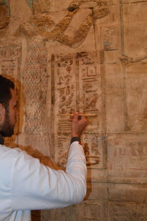 وزارة السياحة والآثار تنتهي من أعمال المرحلة الثانية من مشروع ترميم وتطوير معبد دندرة بمدينة قنا انتهت 71224