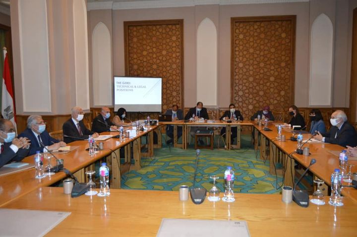 ------ استقبل السفير حمدي سند لوزا نائب وزير الخارجية للشئون الإفريقية اليوم 27 مارس الجاري السفير 71694