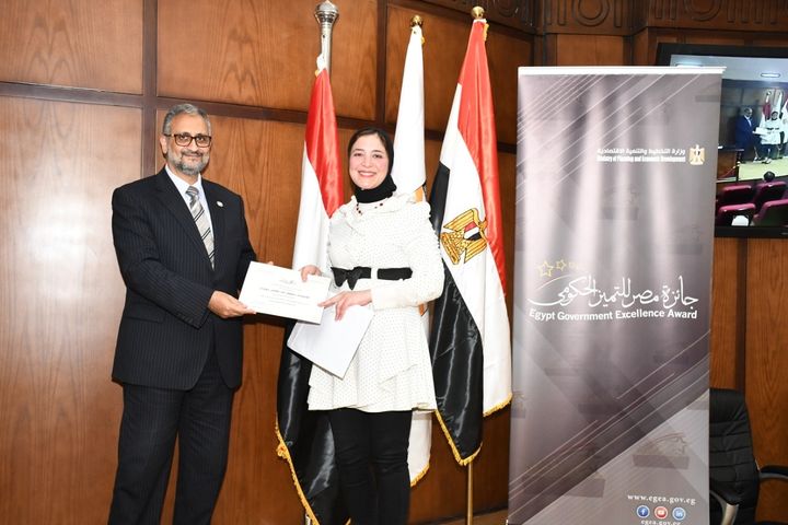 خلال تكريم سفراء التميز من منسقي الوزارات والمحافظات والجامعات المصرية والوحدات الحكومية المشاركين في جائزة 83977