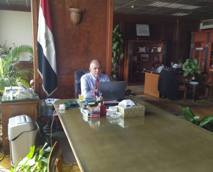 في إطار متابعة مشروعات وأعمال الوزاره - الاجتماع الدوري للقيادات - متابعة أداء وكفاءة سير العمل بكافة 85661