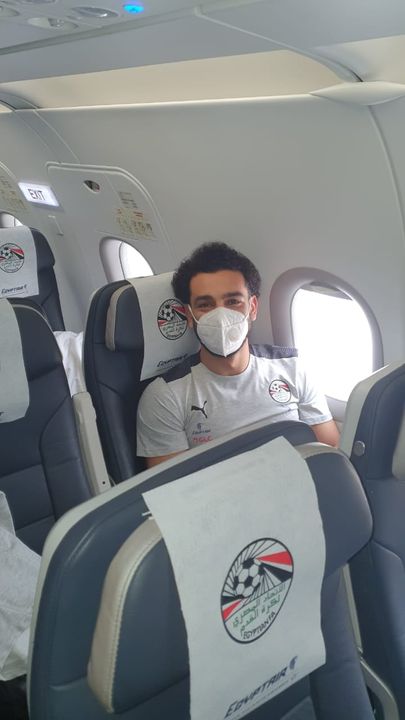 مصر للطيران تسير رحلة خاصة لنقل المنتخب الوطني الأول لكرة القدم إلى كينيا أقلعت منذ قليل من مطار القاهرة 90423