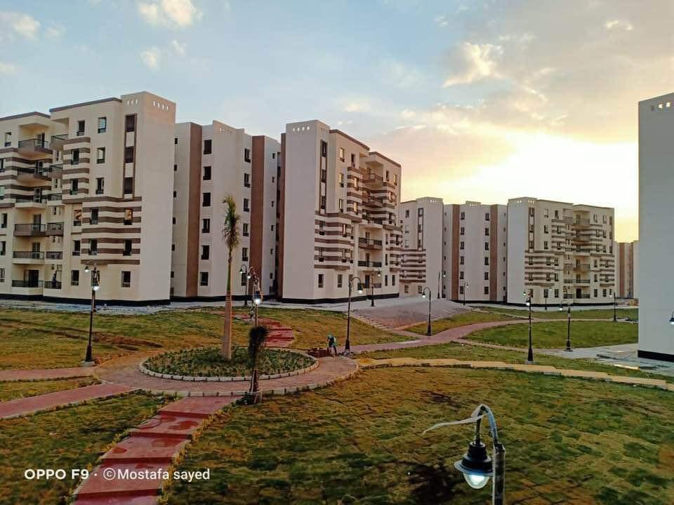 الحي السكني الجديد بحدائق أكتوبر بإجمالي 3000 وحدة سكنية والبديل لعشوائيات منطقة سن العجوزة المطلة علي Ev1PlW2WEAADenh