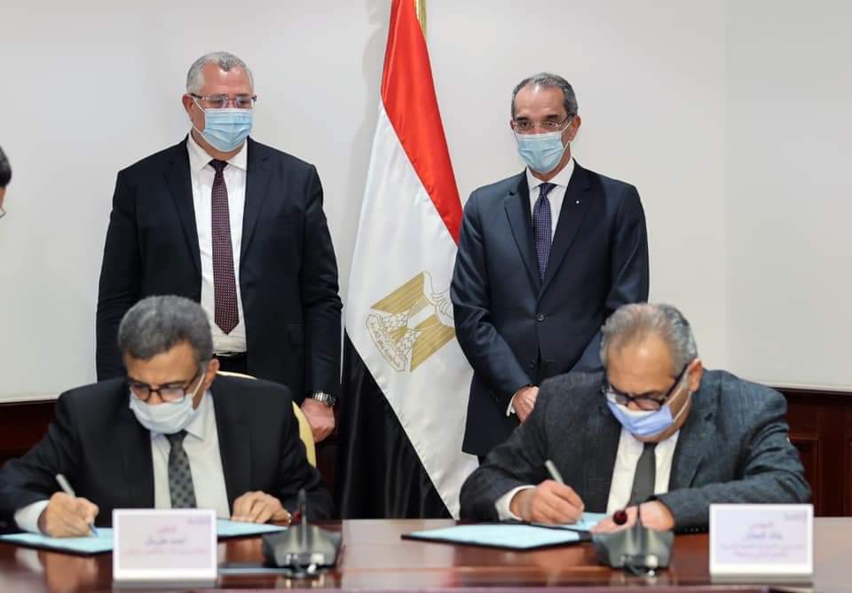 توقيع بروتوكول للتعاون بين وزارتي الاتصالات وتكنولوجيا المعلومات ووزارة الزراعة لاستخدام أحدث التقنيات Evt7GkLXIAM0WVi