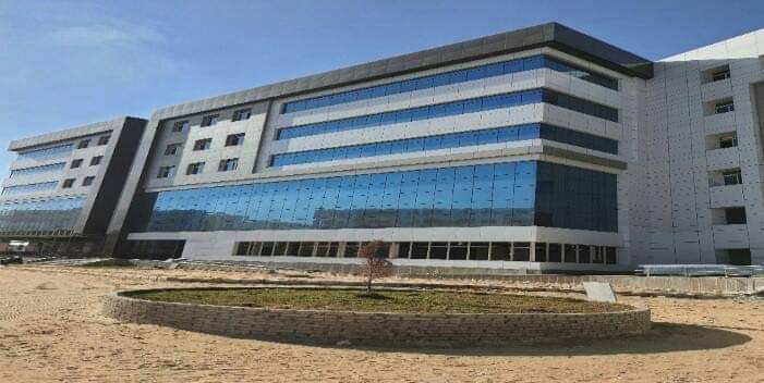 مشروعات تطوير جامعة بورسعيد، وتشمل المستشفى التعليمي الجامعي لكلية الطب، ومبنى إداري وتعليمي لكلية EwNJf6zVkAE fVT