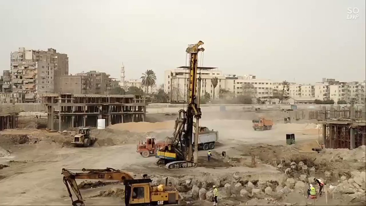 تتواصل أعمال تطوير محيط سور مجرى العيون، بعد إزالة المنطقة العشوائيات، ضمن مشروع تطوير القاهرة التاريخية GGERnDNed3eAgRHY