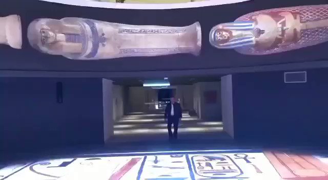 من داخل المتحف القومي للحضارة 0nQuD3mbU95MN8g