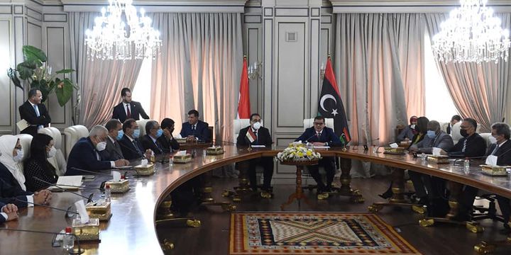 خلال جلسة المباحثات الموسعة: الاتفاق على بدء التحضير للاجتماعات المقبلة للجنة العليا المشتركة بين مصر 22116