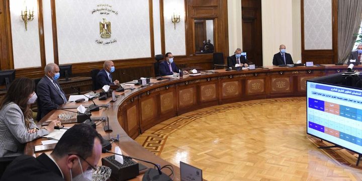 رئيس الوزراء يتابع موقف توسعة وتطوير الطريق الدائري مدبولي: تكليف من الرئيس بالإسراع في معدلات التنفيذ 23016