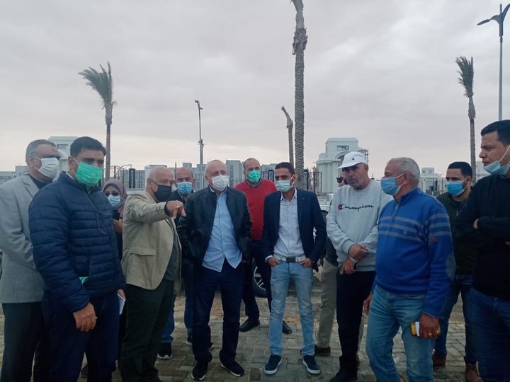 مسئولو الإسكان يتفقدون الأبراج الشاطئية وعمارات الداون تاون بمدينة العلمين الجديدة الجولة شملت مشاهدة 27228