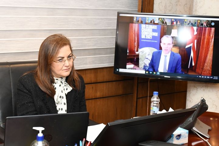 تستضيف المملكة المتحدة المؤتمر الوزاري للتنمية المناخية بتمثيل مصري قوي 🔴 استضافت المملكة المتحدة أمس 34055