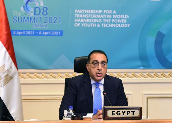 نيابة عن الرئيس عبدالفتاح السيسي وعبر تقنية فيديو كونفرانس: رئيس الوزراء يُلقي كلمة مصر خلال القمة 38874
