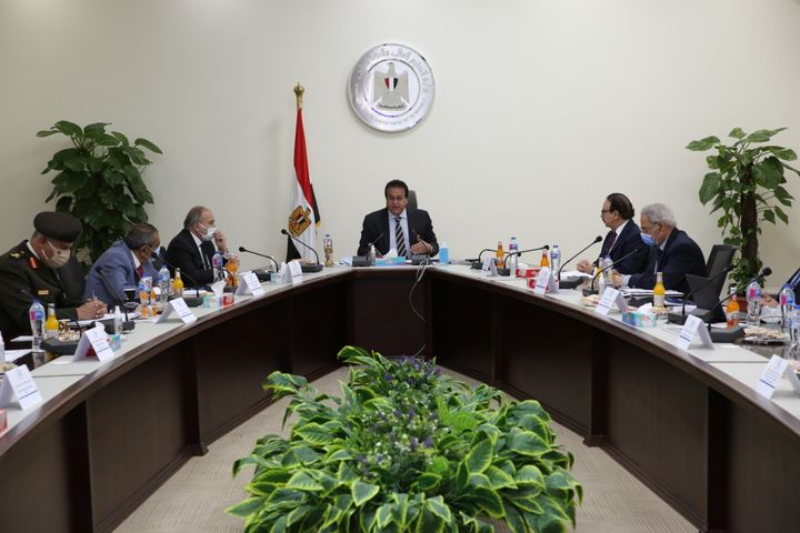 وزارة التعليم العالي والبحث العلمي وزير التعليم العالى يترأس اجتماع مجلس أمناء الجامعة 80001
