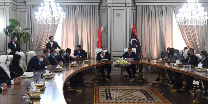 رئيس الوزراء المصري ورئيس حكومة الوحدة الوطنية الليبية يشهدان التوقيع على 11 وثيقة لتعزيز التعاون بين البلدين 86335